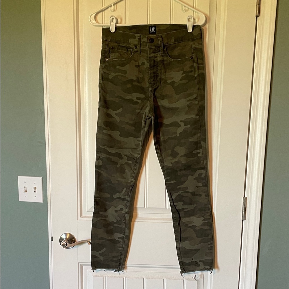 GAP Green Camo Jeans